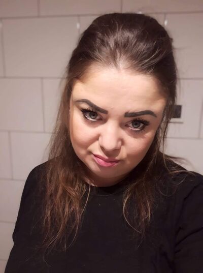  ,   Viktoriia, 39 ,   ,   