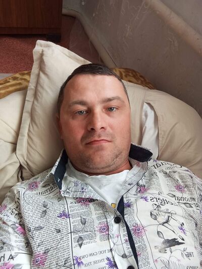  ,   Oleg, 46 ,   ,   , c , 