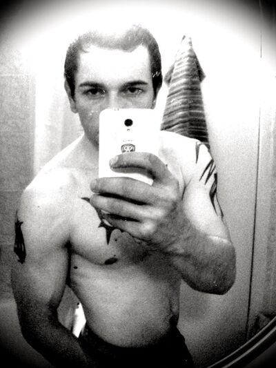  ,   ILYA, 35 ,   ,   , c 