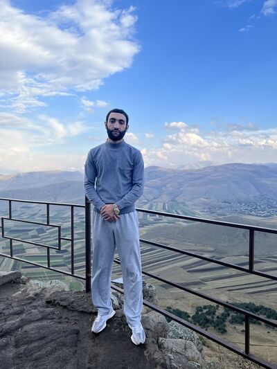  ,   Harut, 27 ,   ,   