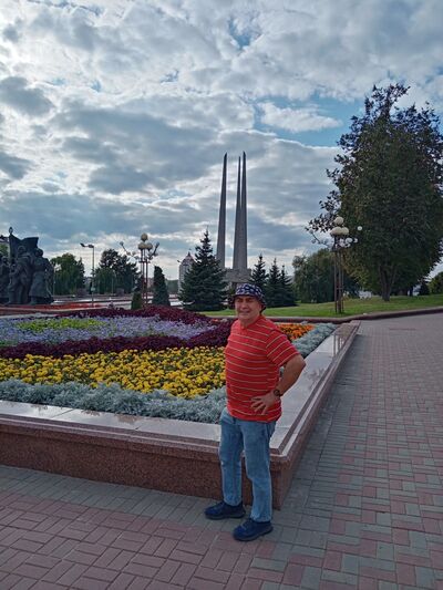  ,   Ken, 56 ,   ,   