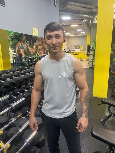  ,   Ruslan, 36 ,   ,   