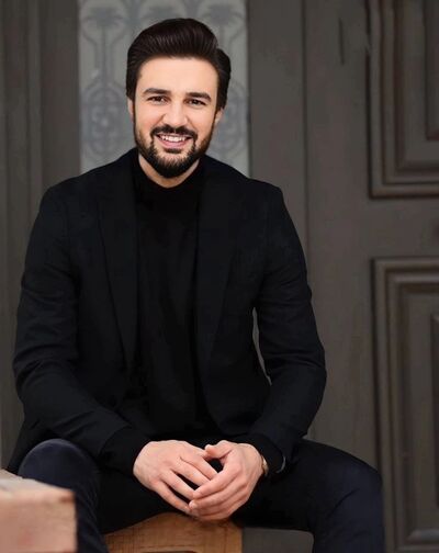  ,   Master, 40 ,     , c 