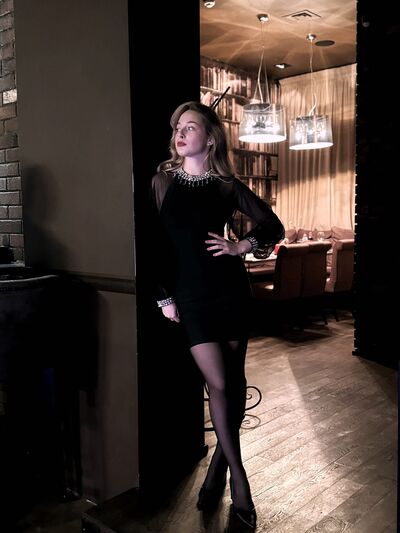  ,   Ekaterina, 18 ,   c 
