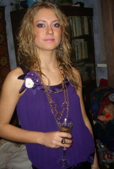  ,   Domina, 34 ,   