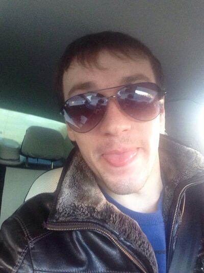  ,   Boris, 37 ,   