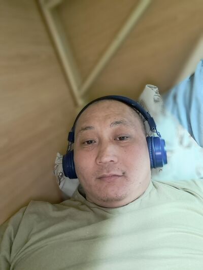  ,   Boris, 39 ,   ,   