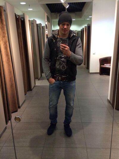  ,   Sergei, 35 ,   