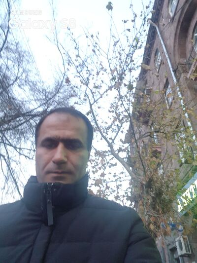  ,   Artur, 48 ,   ,   , c 