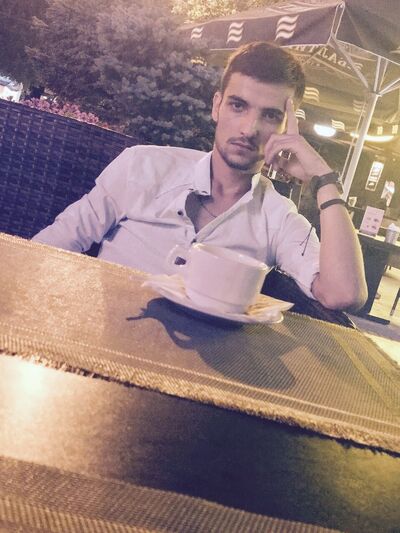 --,   , 25 ,   