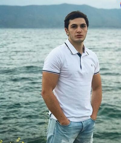  ,   Ashot, 25 ,   ,   