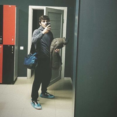  ,   Ruslan, 21 ,   ,   