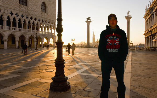  ,   Kutman, 32 ,   ,   , c 