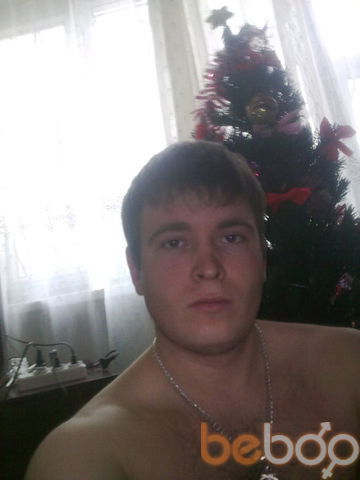  ,   Petr, 37 ,  