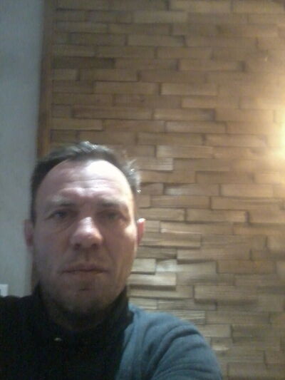  ,   Sergej, 46 ,   