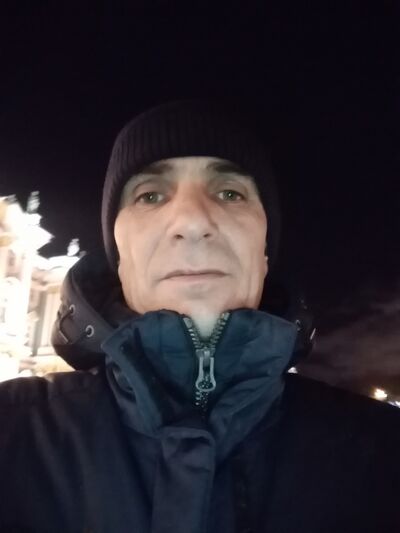  -,   , 52 ,     , c 