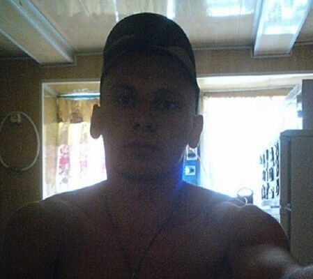  ,   Gashik, 28 ,   