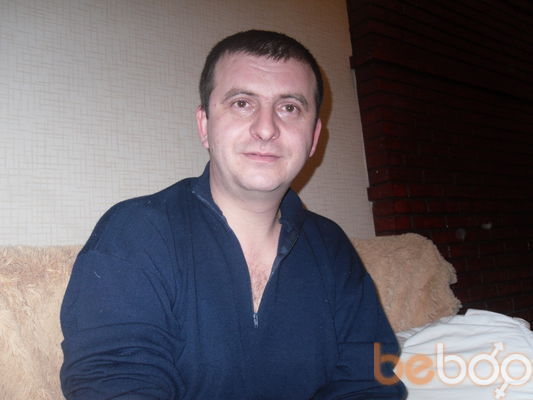  ,   Jorjel, 49 ,   