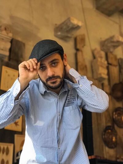  ,   Lado, 37 ,  