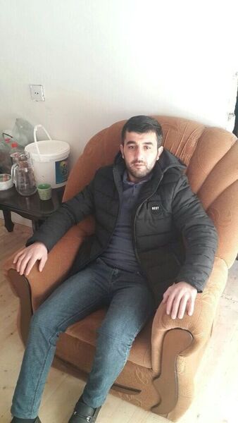  ,   Anar, 34 ,   ,   