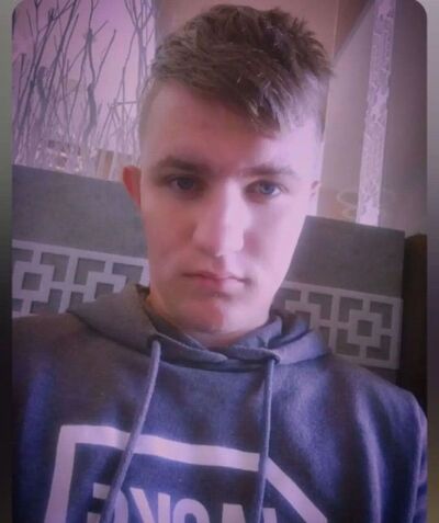  Willesden Green,   Kristopher, 23 ,   ,   