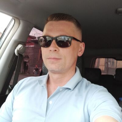  ,   ALEX, 42 ,   ,   