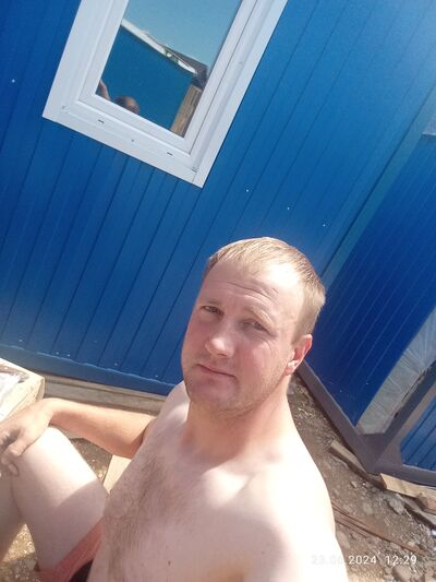  ,   Evgen, 40 ,   ,   