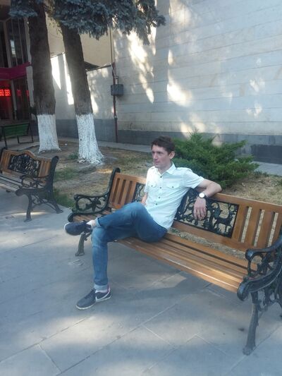  ,   Romeo, 40 ,   