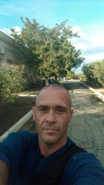  ,   Alex, 40 ,   ,   , 
