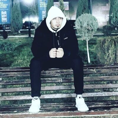  ,   Jonik, 23 ,   ,   