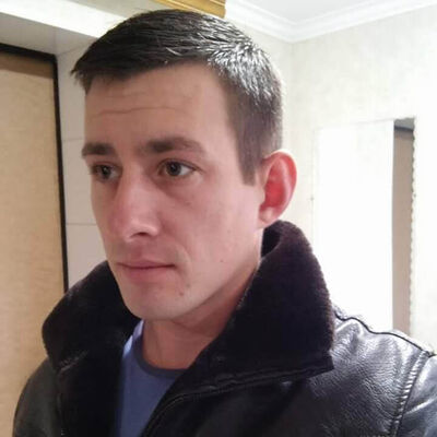  Gliwice,   Andrei, 36 ,     , c 