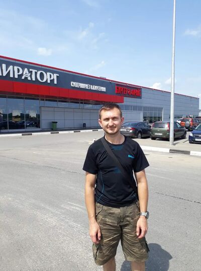  ,   Oleg, 46 ,   ,   