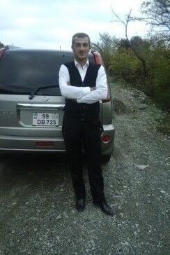  ,   Elnar, 41 ,  