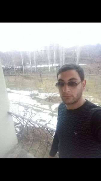  ,   Aro, 27 ,   ,   