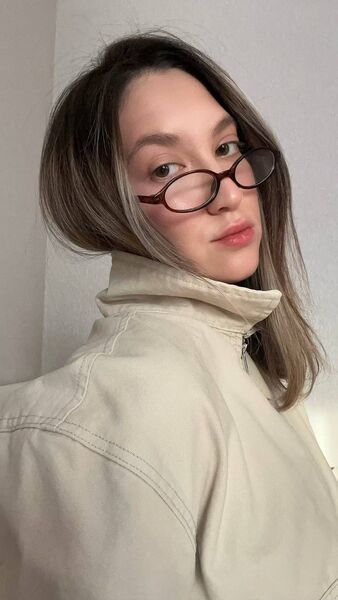  ,   Elizaveta, 27 ,   ,   