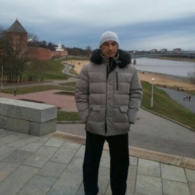  ,   Alex, 50 ,  