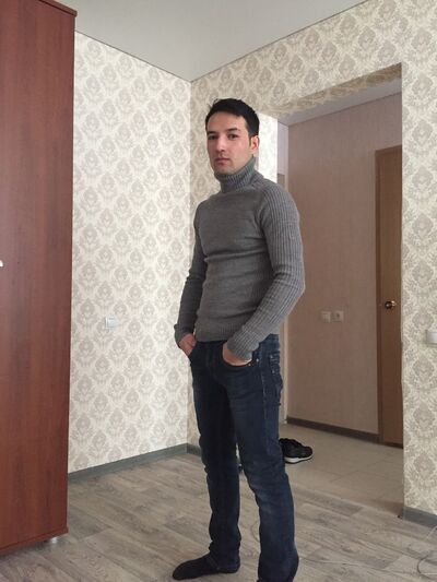 ,   Ruslan, 38 ,   ,   , c 