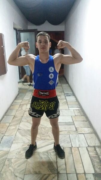  ,   Ruslan, 27 ,   ,   , c 