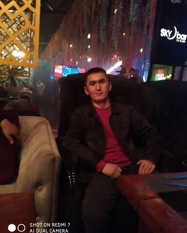  ,   Ufc, 28 ,   ,   