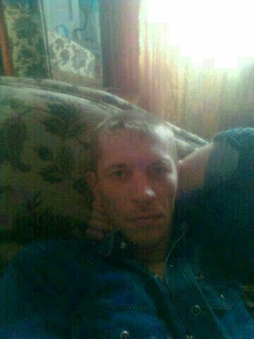  10035274  Dima, 46 ,    