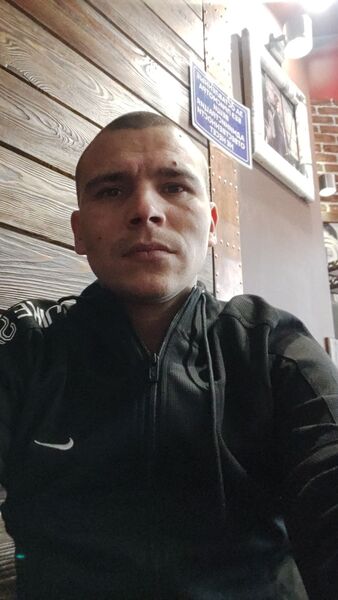  ,   Alexander, 29 ,   ,   