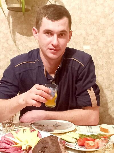  ,   Nicolae, 28 ,   ,   