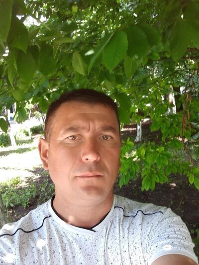  ,   Vasile, 46 ,     , c 