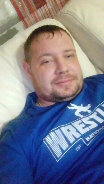  ,   Anton, 38 ,   ,   , c 