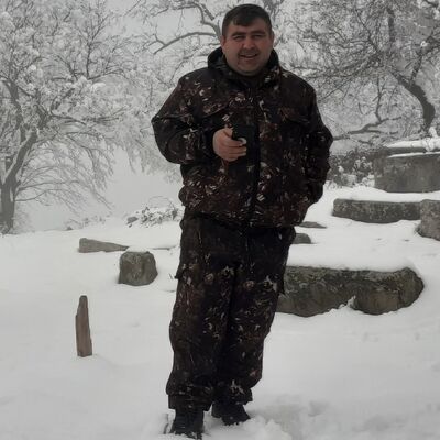 ,   Vahram, 40 ,   ,   , 