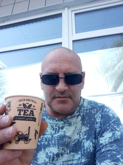  ,   Alex, 52 ,   ,   