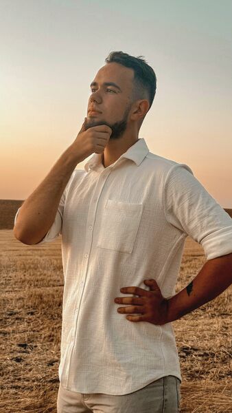  ,   Vladimir, 18 ,   ,   