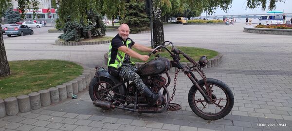  ,   David, 42 ,   ,   