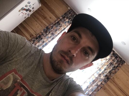  ,   Denis, 34 ,   ,   , c 