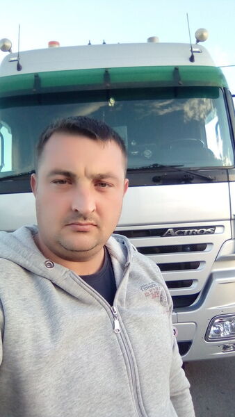  ,   Andrei, 39 ,  